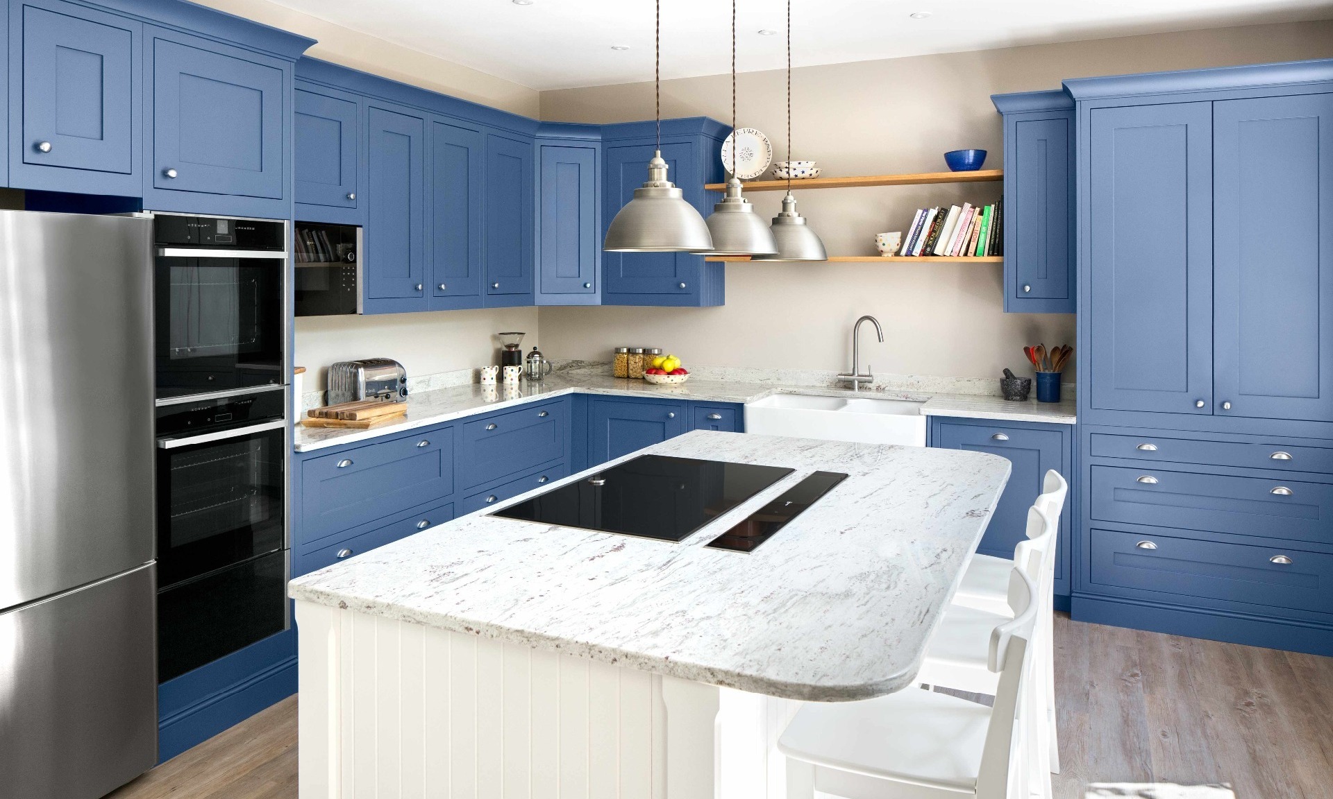 Inframe painted kitchen in royal blue